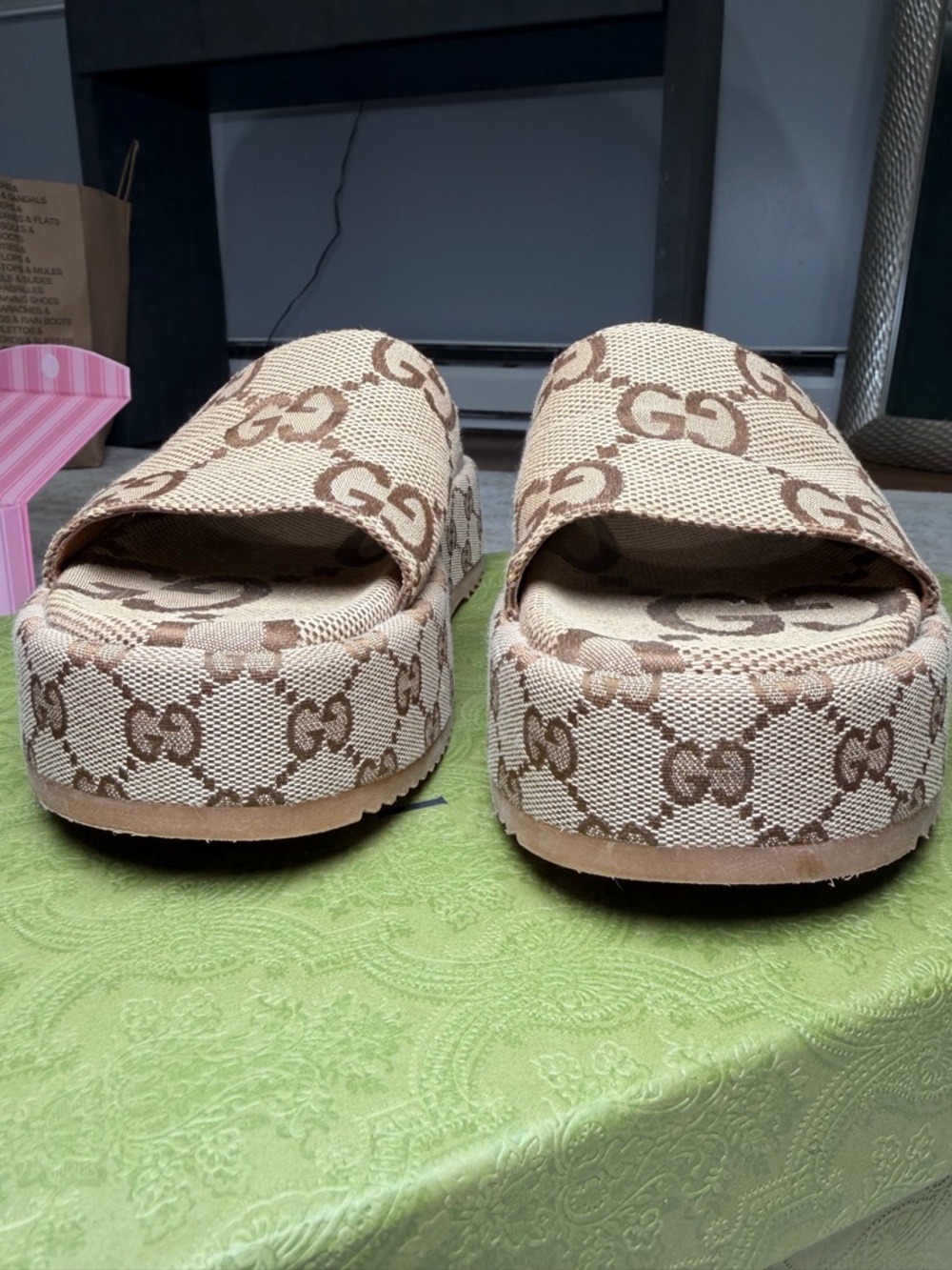 Gucci Camel & Ebony GG Canvas Platform Slides - Picture 6 of 15